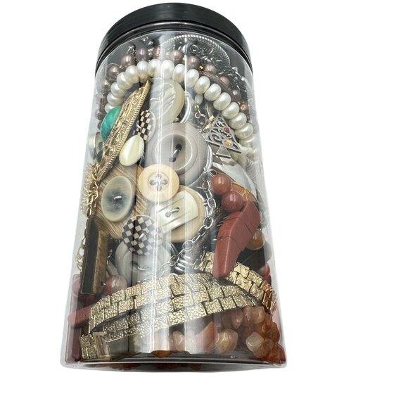 Mystery Jewelry Jar #1052 Wearable Quality Pieces 2lbs Necklace Bracelet Earring - Picture 2 of 4